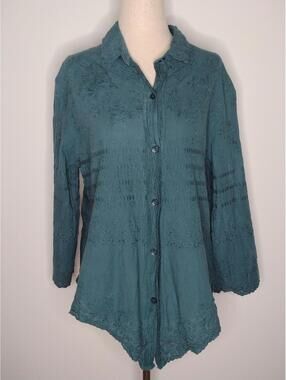NWT Solitaire Women's Green Button Down Blouse Size Large